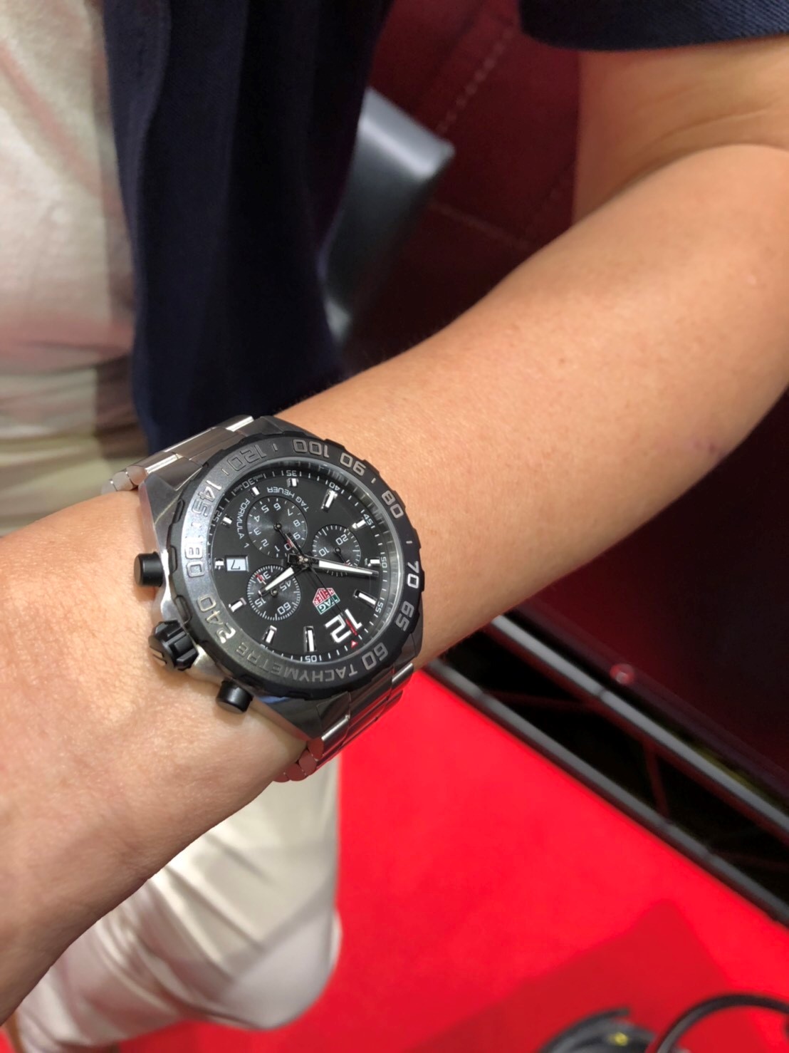 タグホイヤー（TAG Heuer）フォーミュラ1 クォーツ クロノグラフ 時計