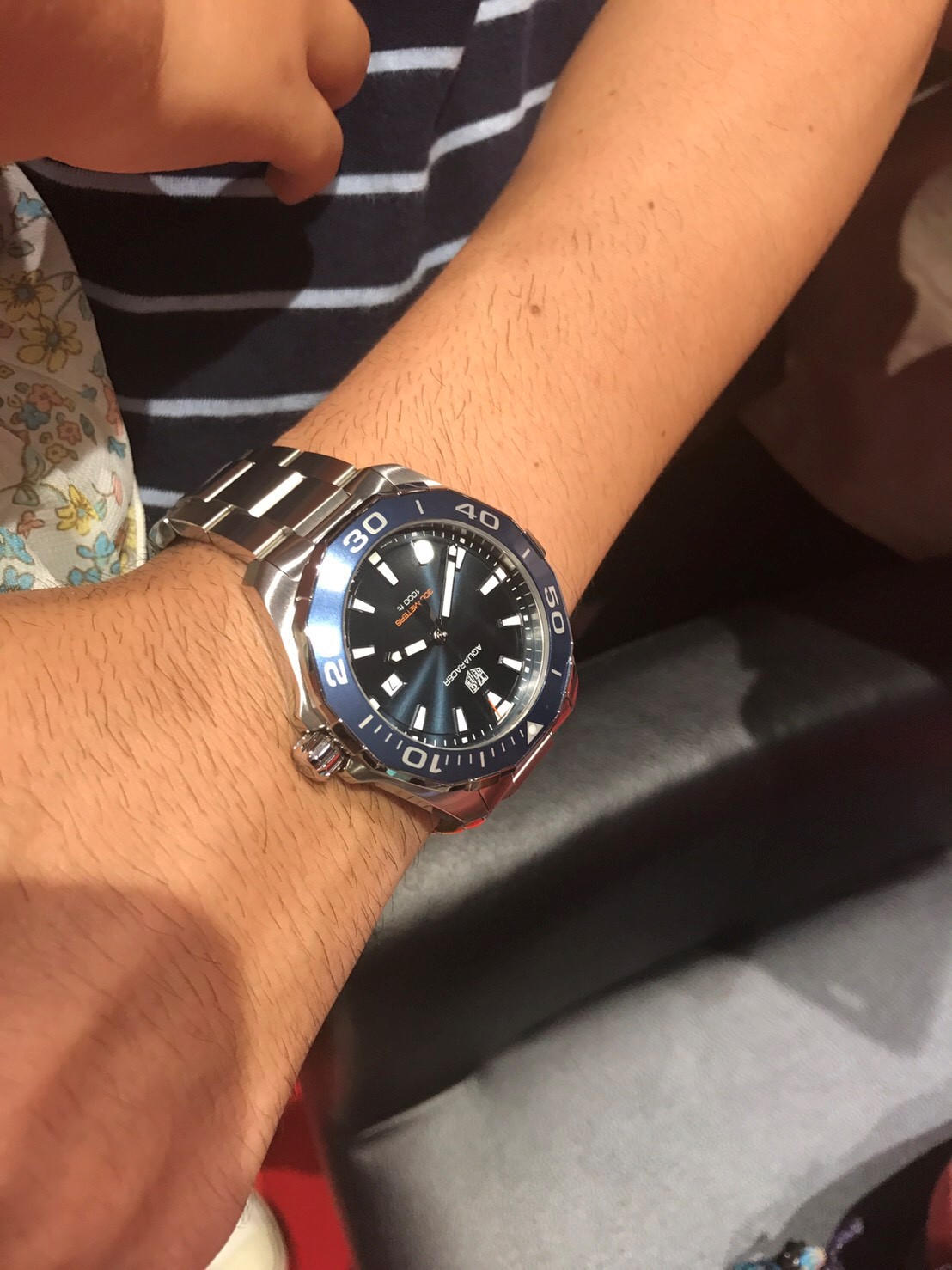 タグホイヤー TAG HEUER WAB1113 アクアレーサー ワイメアベイ デイト